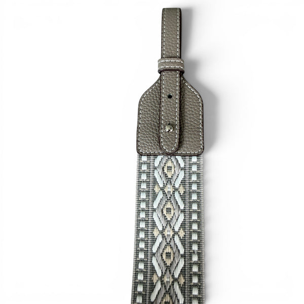 Crossbody Gurt