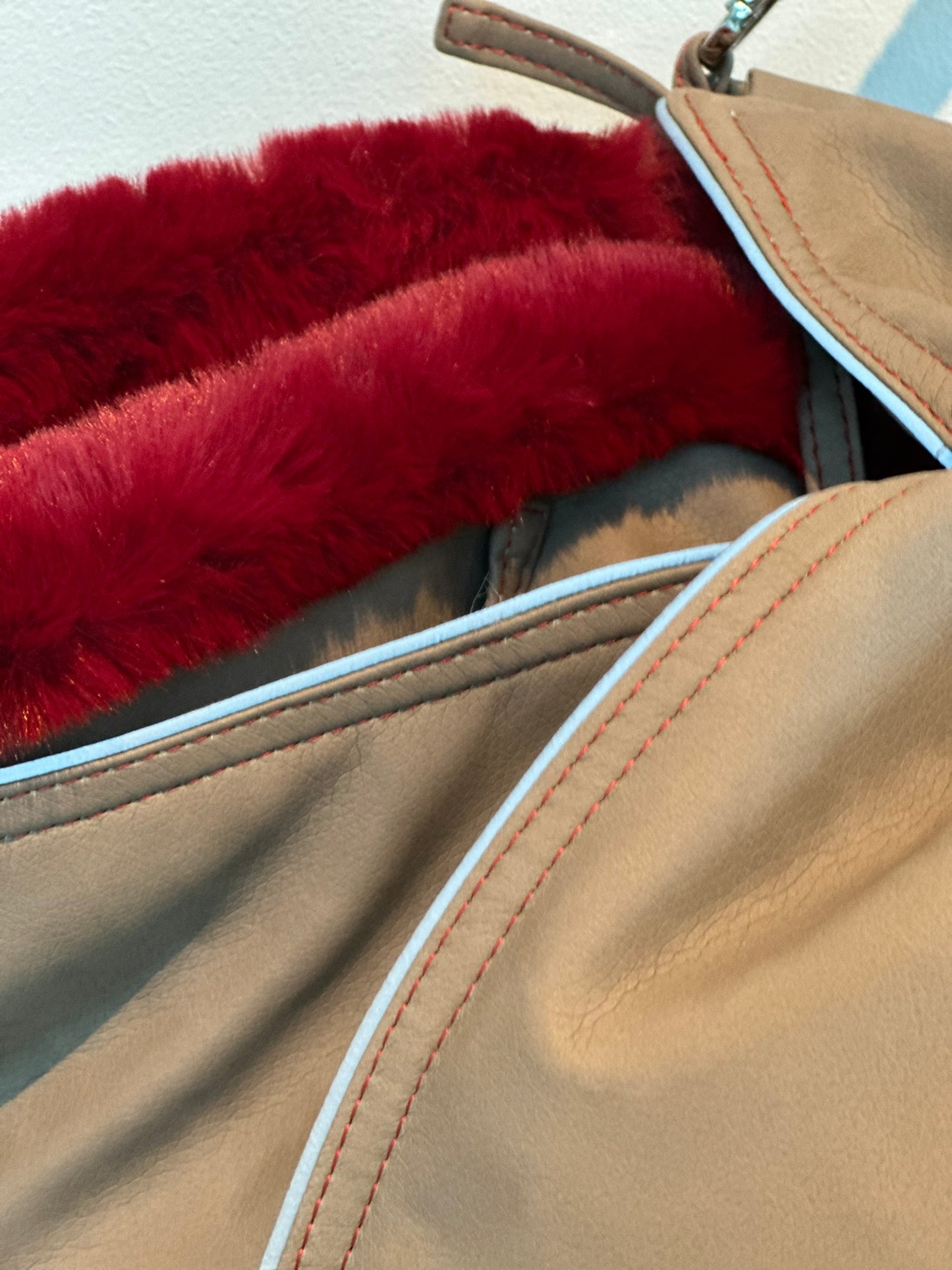 Weekender, beige, size M