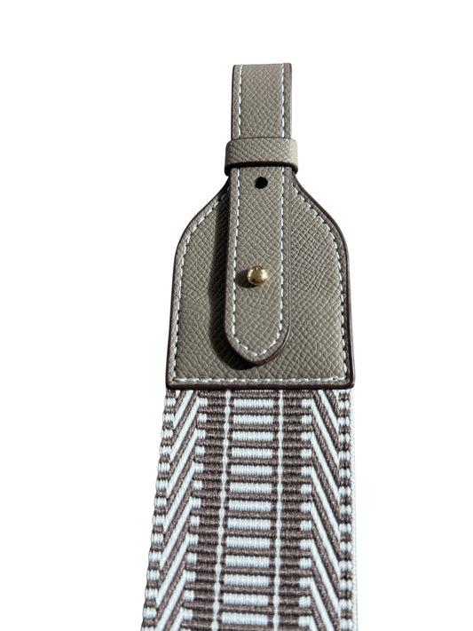 Crossbody Gurt