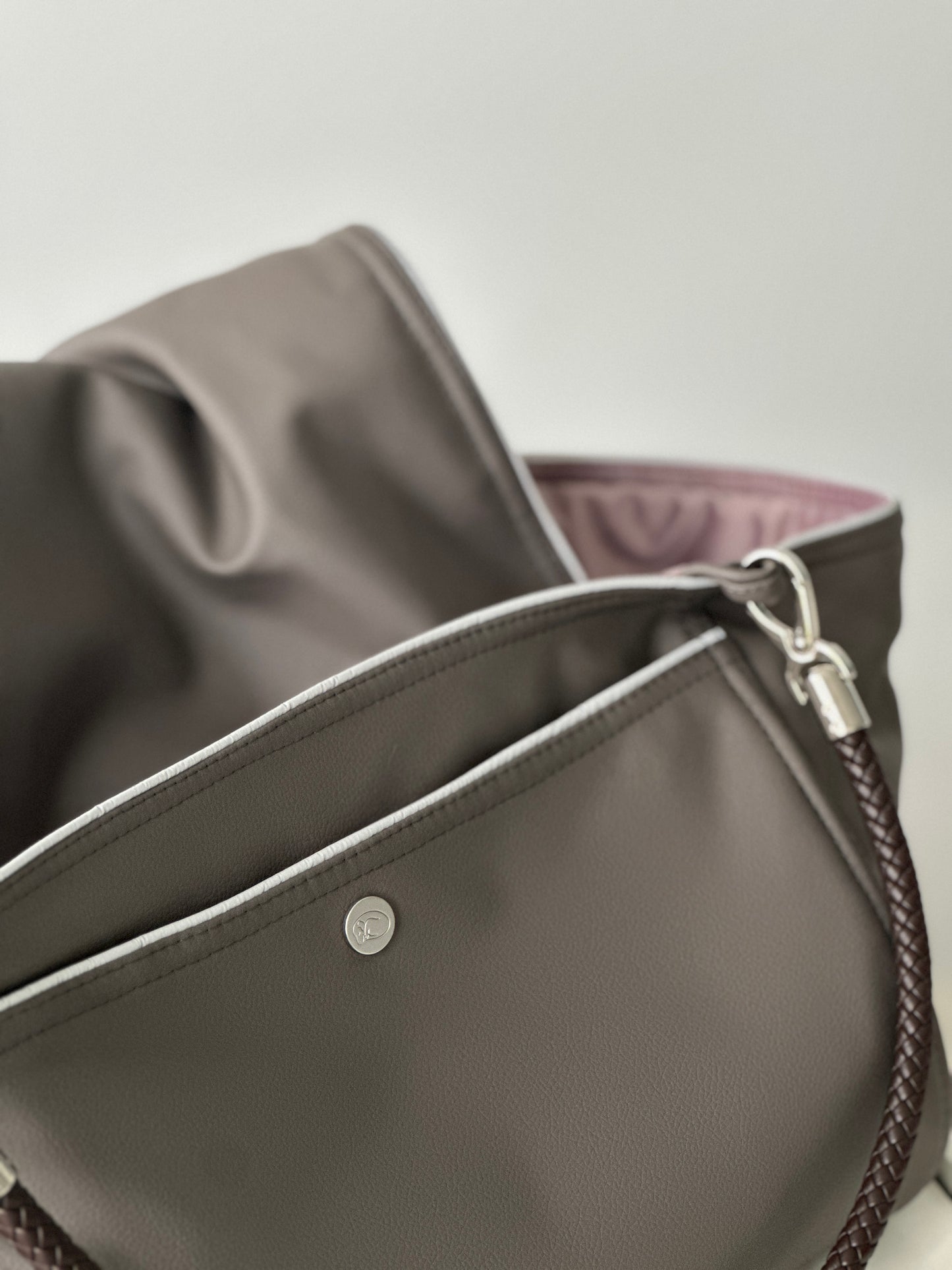 Weekender Solo [[ Dark Taupe - Dusty Rose ]]